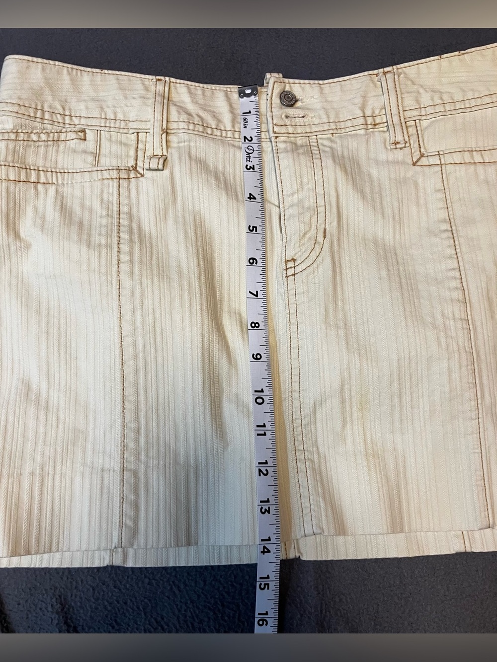 GAP Cream Pinstripe Flat-Front mini skirt 10